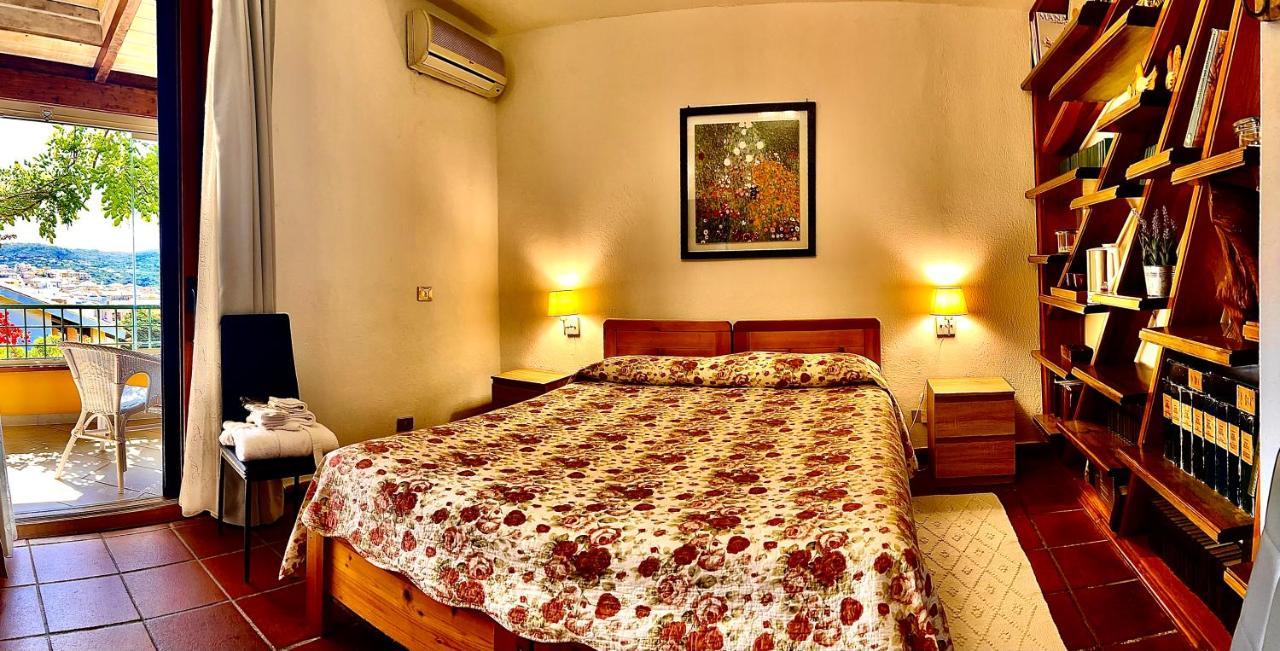 Bed and Breakfast La Chicca Di Francesca Santa Teresa Gallura Exterior foto